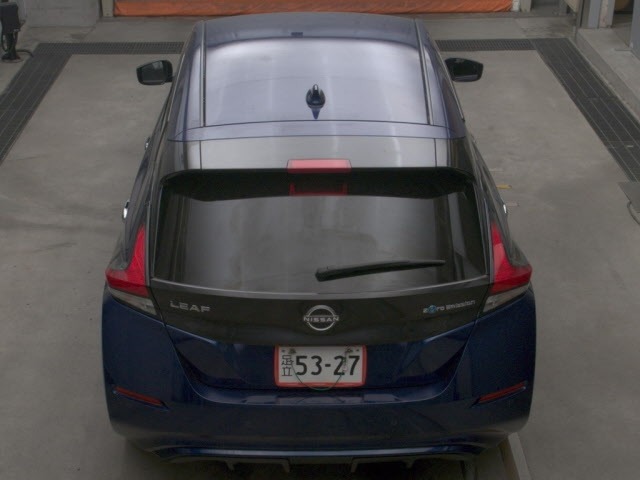 Nissan LEAF 2022 6982874-7