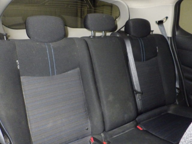 Nissan LEAF 2022 6982874-8
