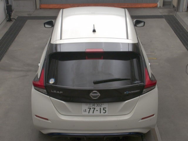 Nissan LEAF 2018 6982886-7