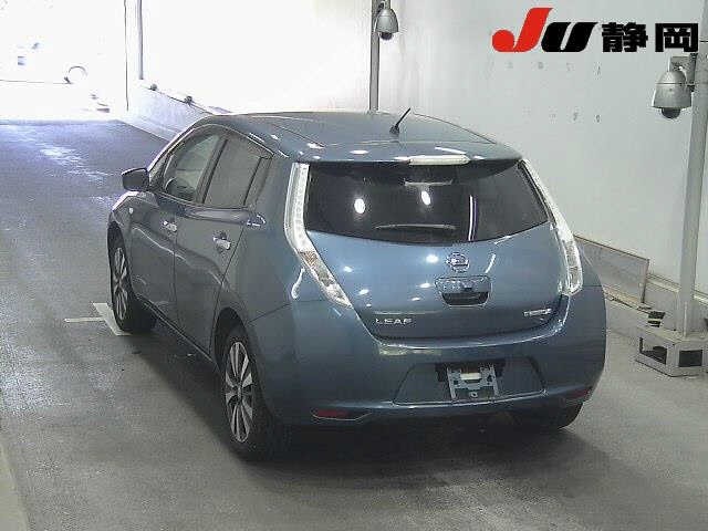 Nissan LEAF 2017 6982894-1