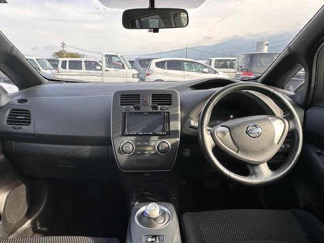 Nissan LEAF 2013 6982961-2