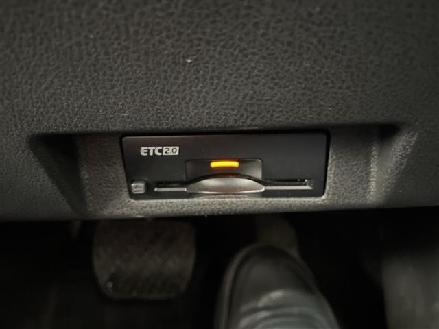 Nissan LEAF 2022 6983063-2