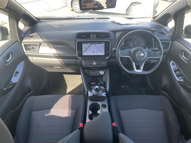 Nissan LEAF 2020 6983084-14