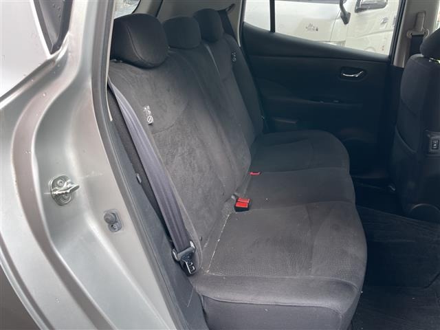 Nissan LEAF 2015 6983087-12