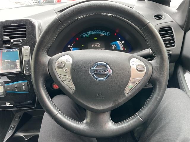 Nissan LEAF 2015 6983087-6