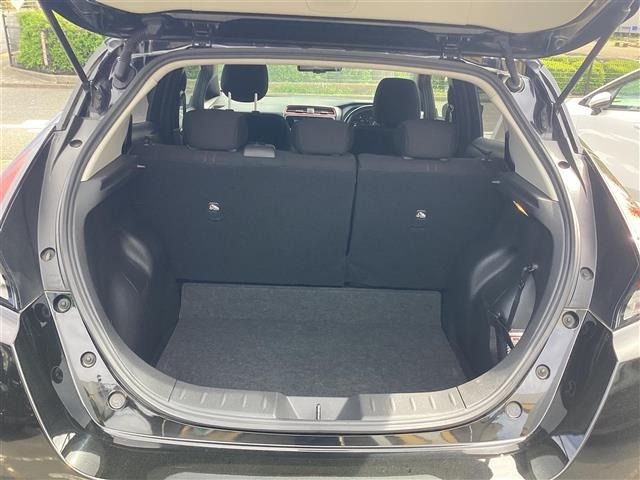 Nissan LEAF 2021 6983109-1