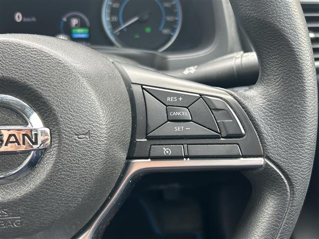 Nissan LEAF 2019 6983177-12