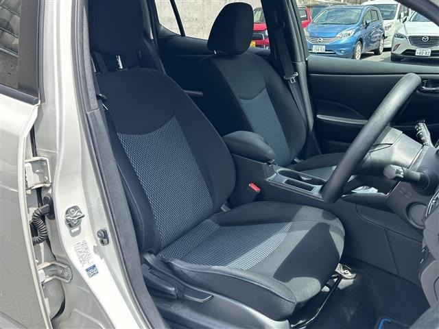 Nissan LEAF 2019 6983177-2