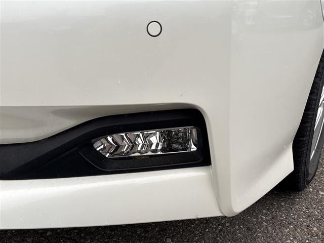 Nissan LEAF 2020 6983208-7