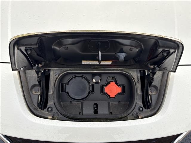Nissan LEAF 2020 6983208-8
