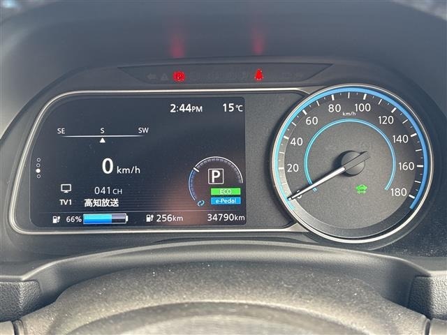 Nissan LEAF 2019 6983233-15