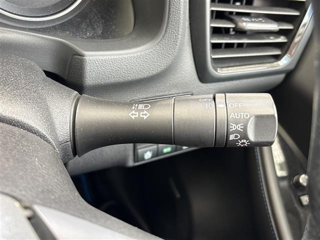 Nissan LEAF 2019 6983233-21
