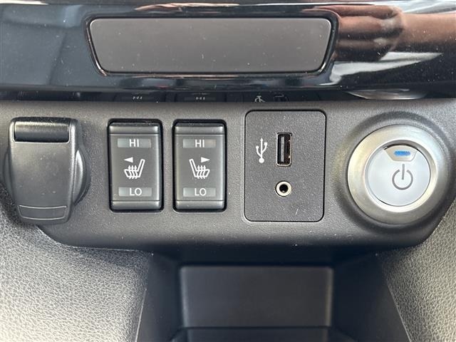 Nissan LEAF 2019 6983233-9