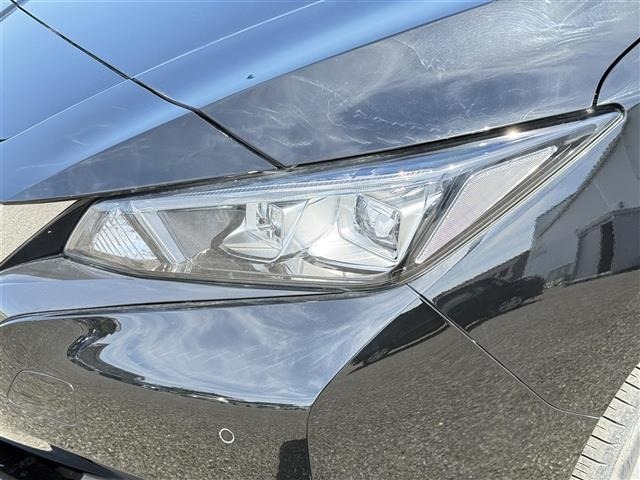 Nissan LEAF 2021 6983263-4