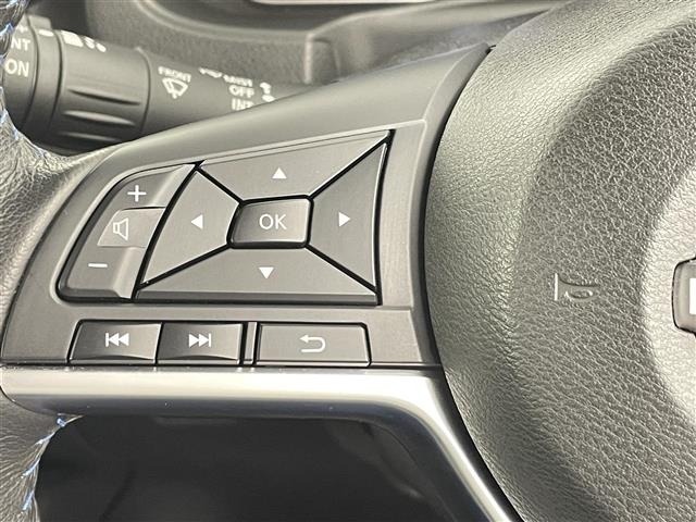 Nissan LEAF 2021 6983288-12