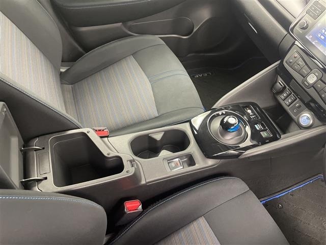 Nissan LEAF 2019 6983289-2