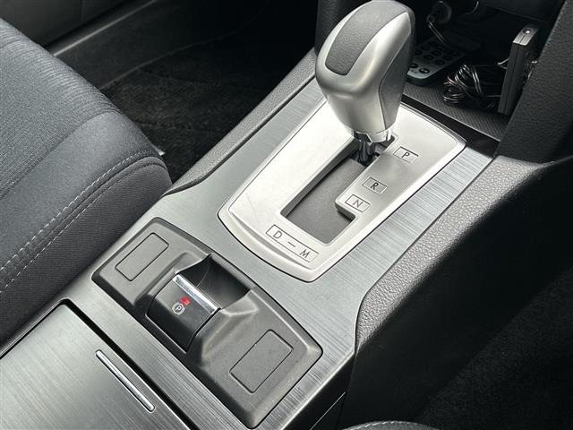 Subaru LEGACY B4 2012 6995246-11