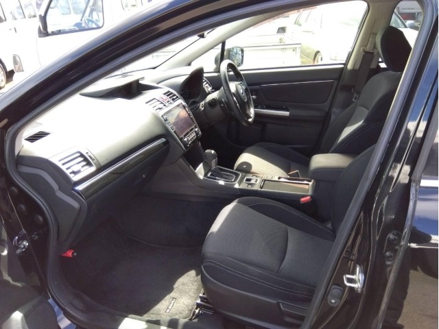Subaru LEVORG 2018 6976117-4