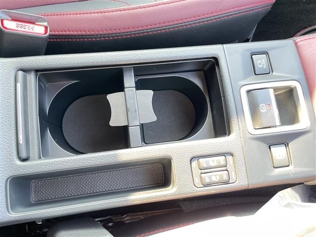 Subaru LEVORG 2018 6976198-3