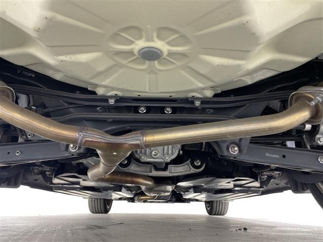 Subaru LEVORG 2017 6976409-13