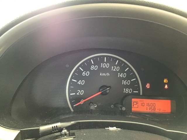 Nissan MARCH 2010 6985094-8