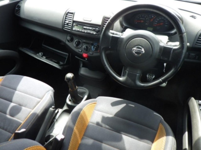 Nissan MARCH 2004 6985111-2