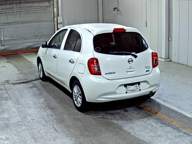 Nissan MARCH 2013 6985133-1