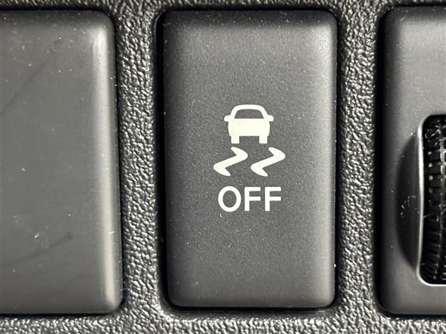 Nissan MARCH 2018 6985192-1