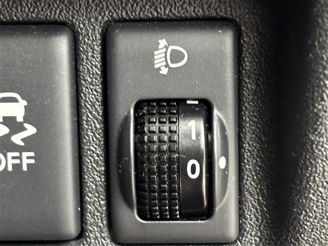 Nissan MARCH 2018 6985192-3