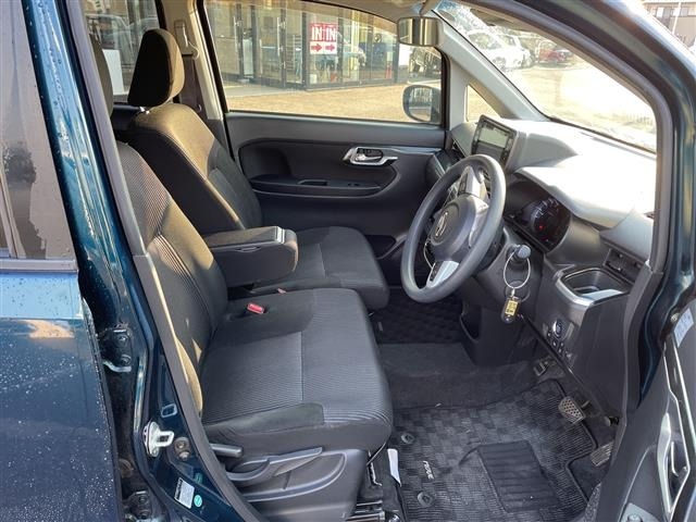 Daihatsu MOVE 2017 7000888-12