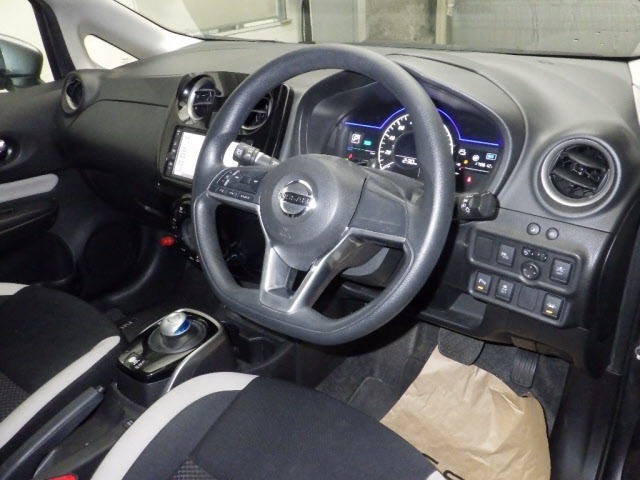 Nissan NOTE 2019 6982632-3