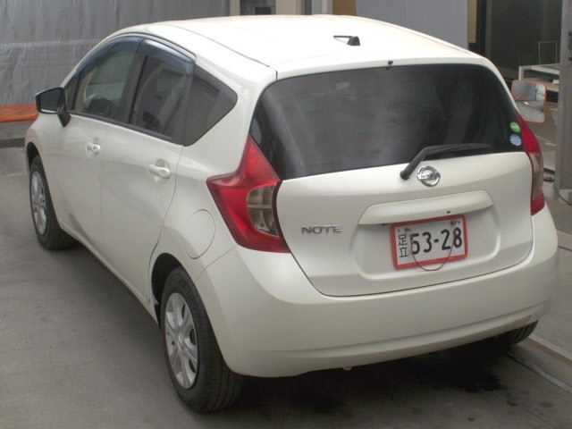 Nissan NOTE 2015 6982696-1