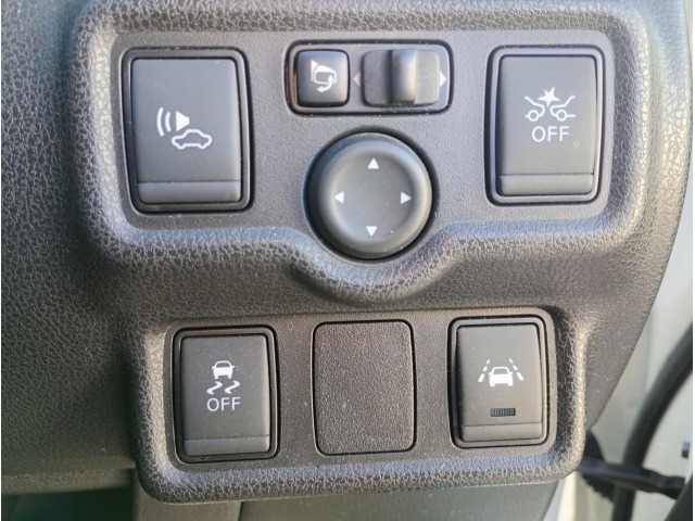 Nissan NOTE 2017 6983031-7