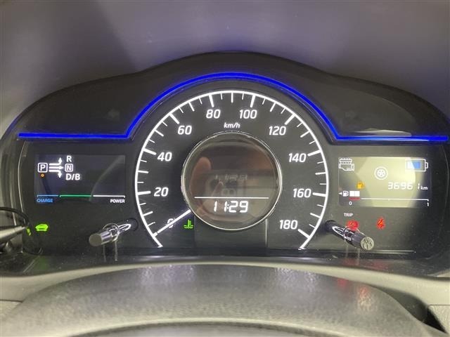Nissan NOTE 2018 6983870-8