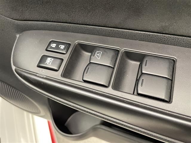 Nissan NOTE 2017 6983898-12