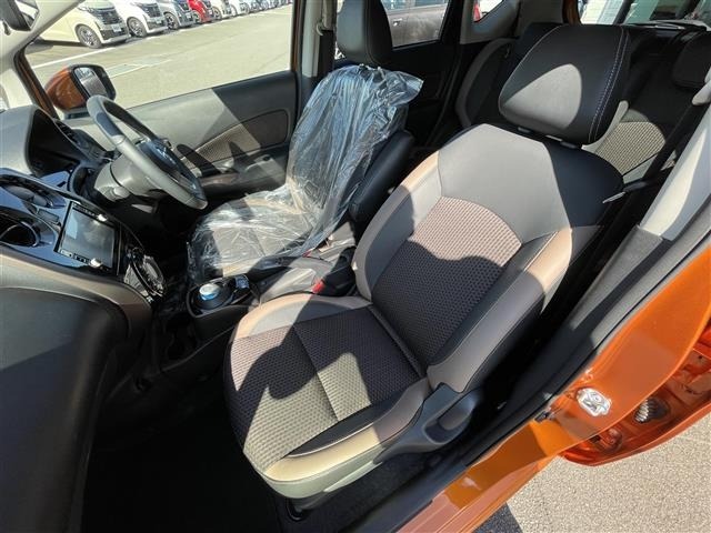 Nissan NOTE 2016 6984122-11