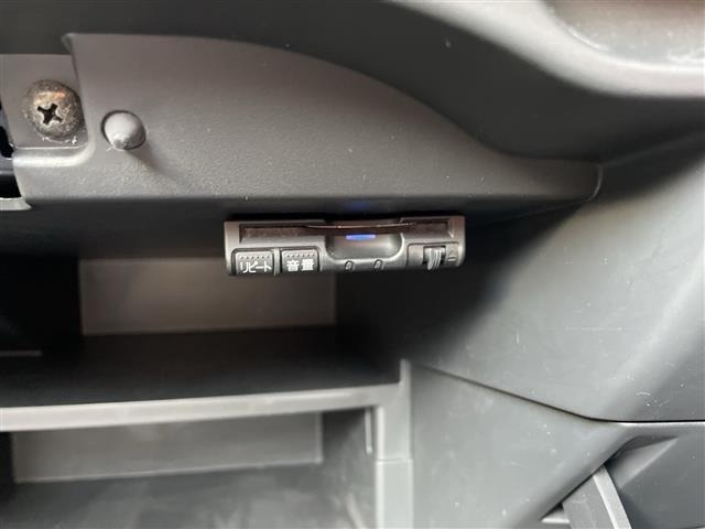 Nissan NOTE 2016 6984737-18