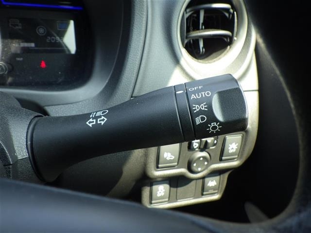 Nissan NOTE 2016 6984791-11