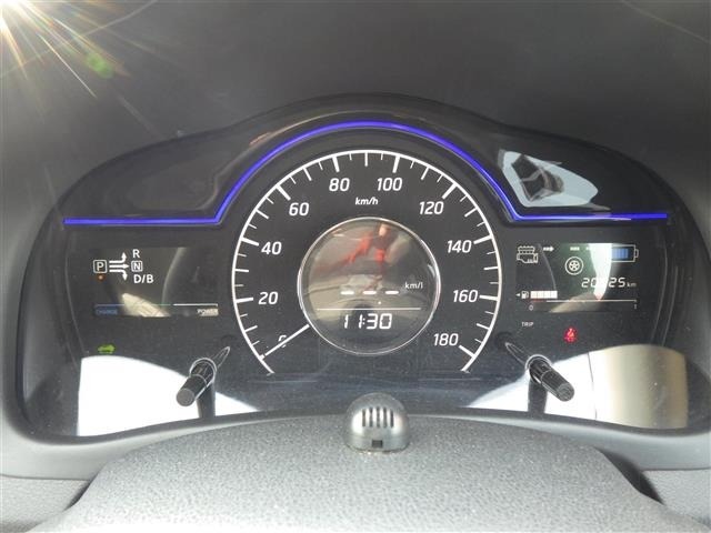 Nissan NOTE 2016 6984791-22