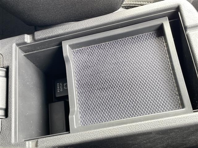 Mitsubishi OUTLANDER 2018 6987176-11