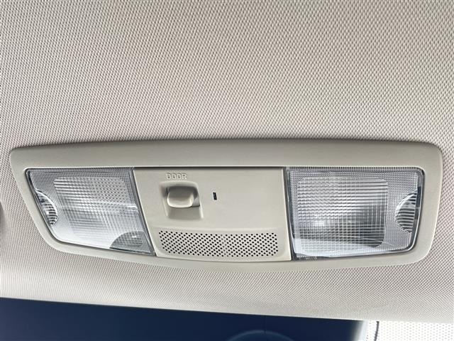 Mitsubishi OUTLANDER 2018 6987176-12
