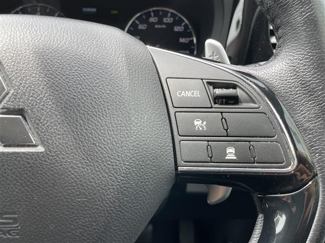 Mitsubishi OUTLANDER 2018 6987176-17