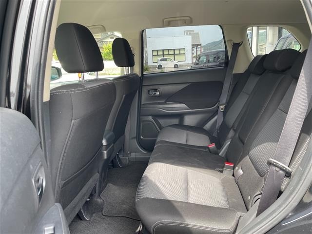 Mitsubishi OUTLANDER 2018 6987176-2