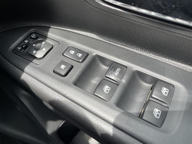 Mitsubishi OUTLANDER 2018 6987176-22