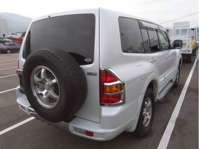 Mitsubishi PAJERO 2002 7001754-5