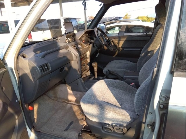 Mitsubishi PAJERO 1993 7001767-2