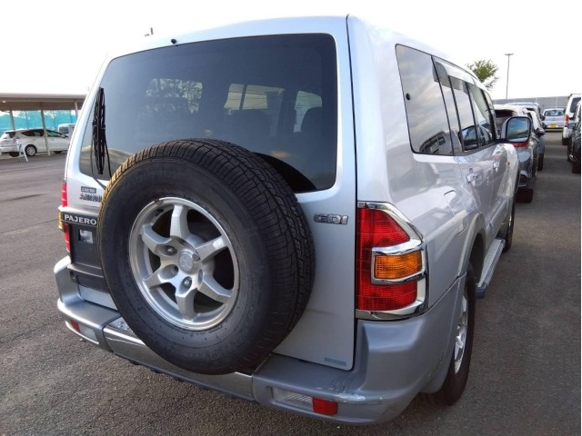 Mitsubishi PAJERO 2000 7001773-1