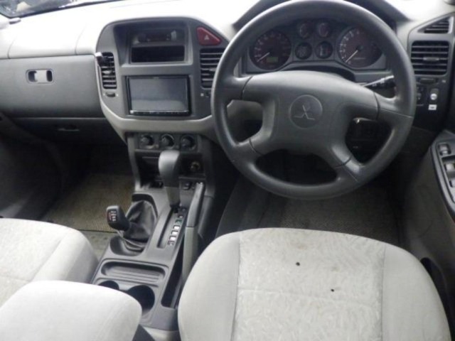 Mitsubishi PAJERO 2000 7001773-2