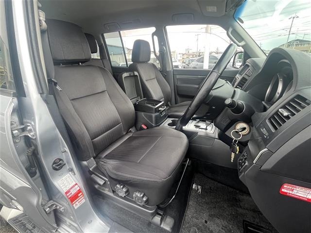 Mitsubishi PAJERO 2012 7001806-22