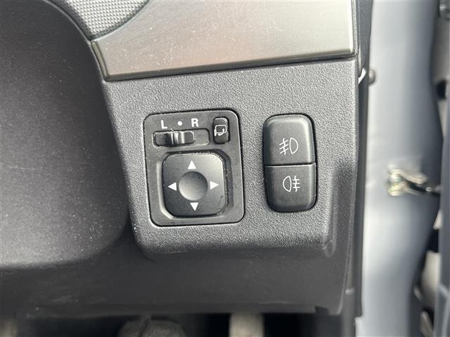 Mitsubishi PAJERO 2012 7001806-9
